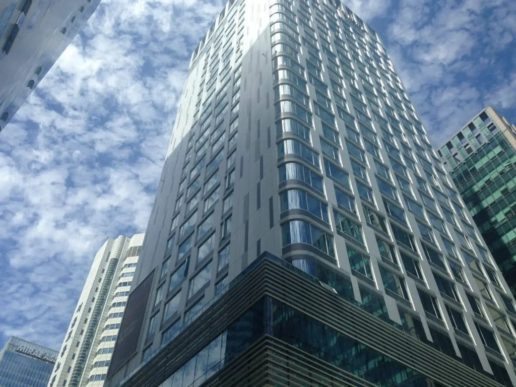 Lotte City Hotel Myeongdong - Сеул
