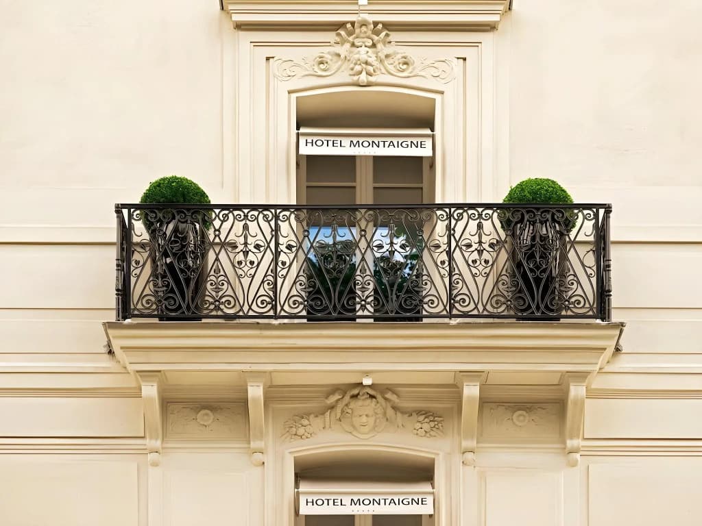 Hôtel Montaigne - Париж