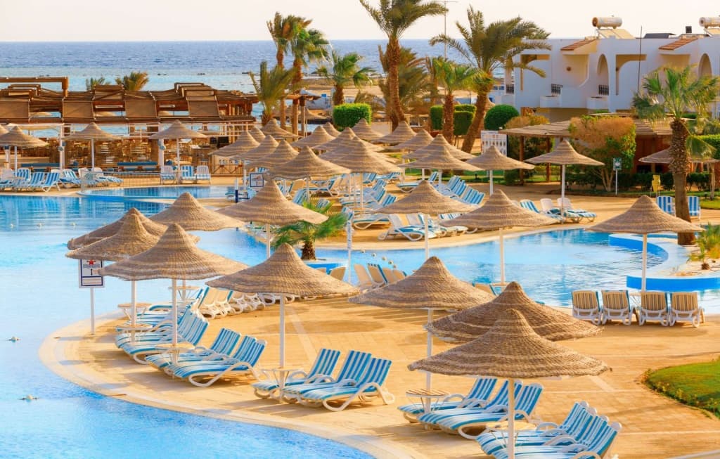 Курортный отель JAZ Palmariva Beach - Хургада