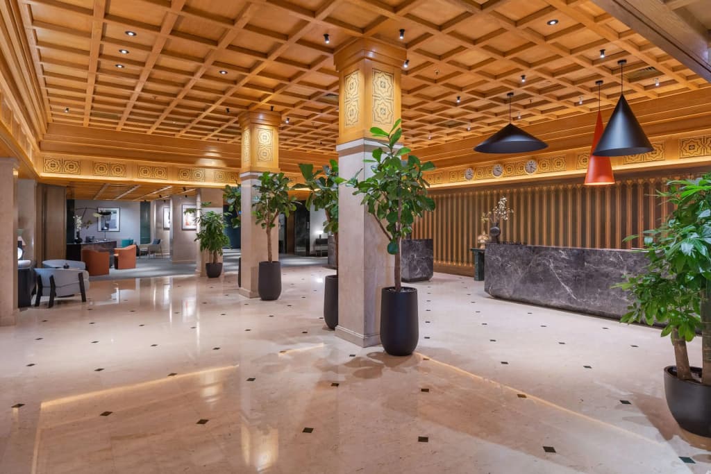 Radisson Blu Hotel, Dubai Deira Creek - Дубай