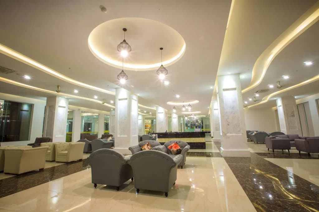 Golden Peak Resort & Spa - Камрань