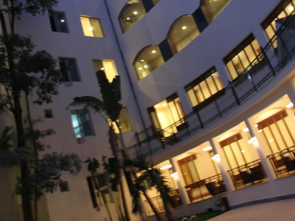 Sanya Jinglilai Resort - Санья