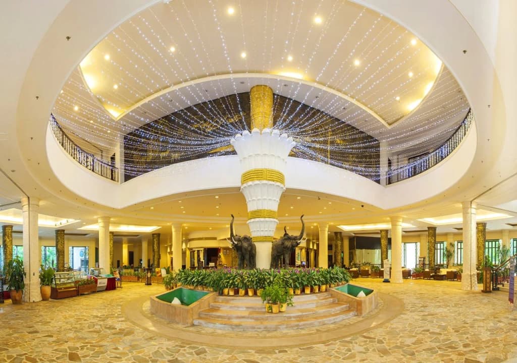 Yalong Bay Universal Resort Sanya - Санья