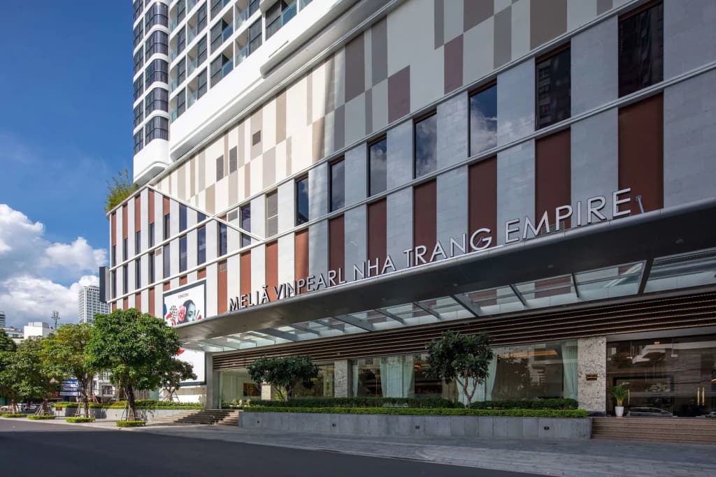 Отель Melia Vinpearl Nha Trang Empire - Нячанг