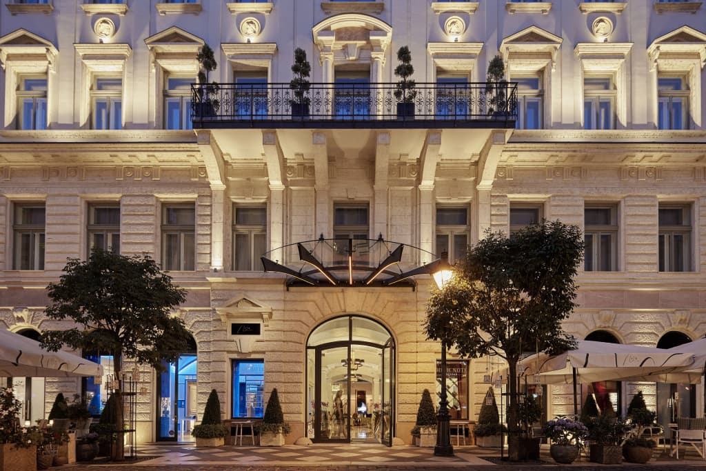 Aria Hotel Budapest by Library Hotel Collection - Будапешт