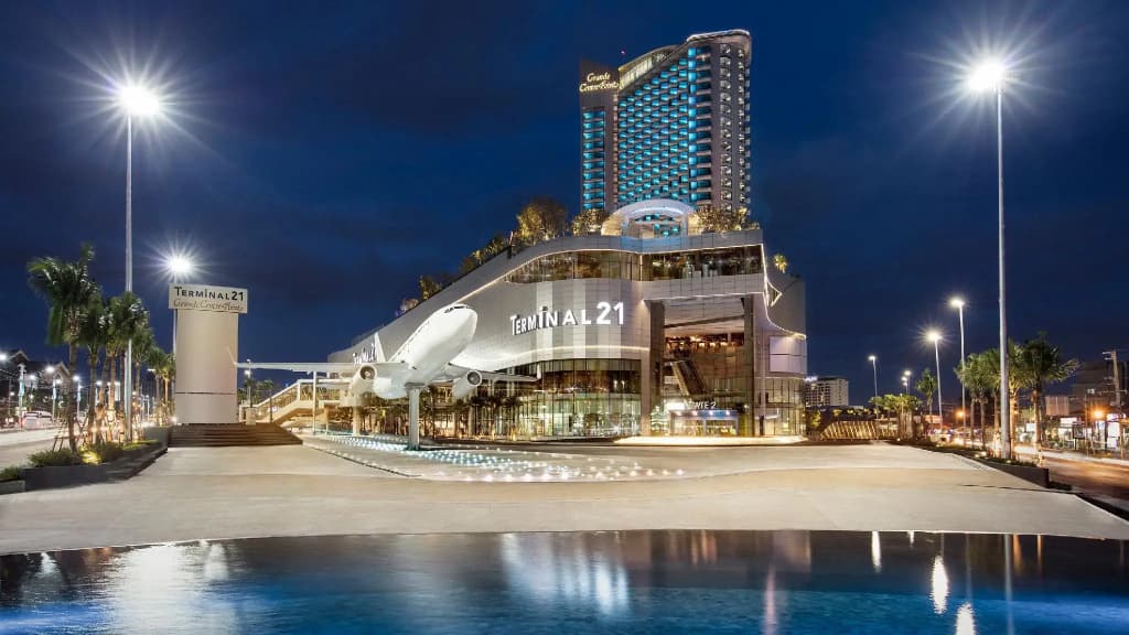 Отель Grande Centre Point Pattaya - Паттайя