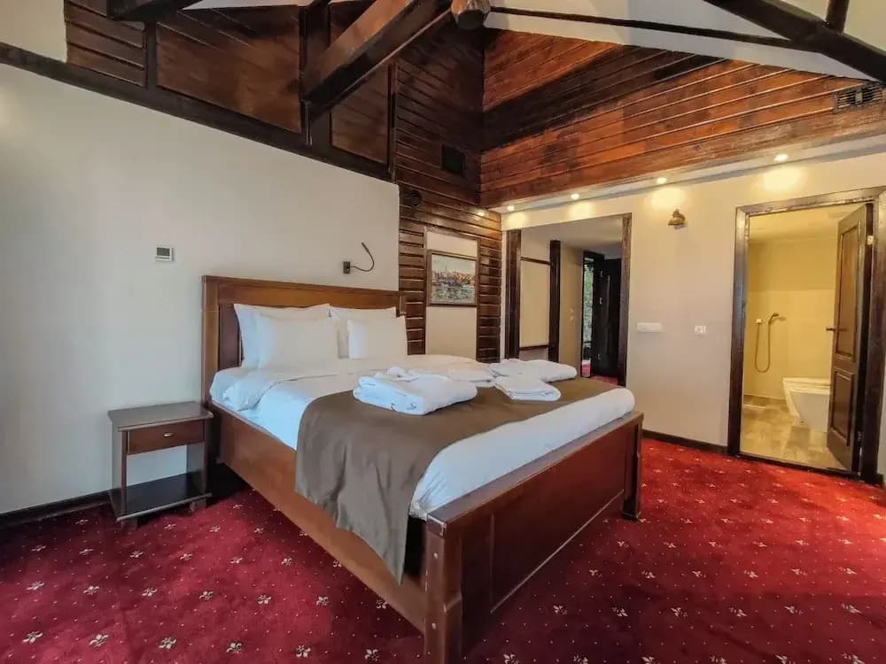 Bahus Inn - Белград