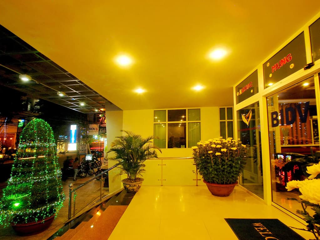 BIDV Hotel - Нячанг