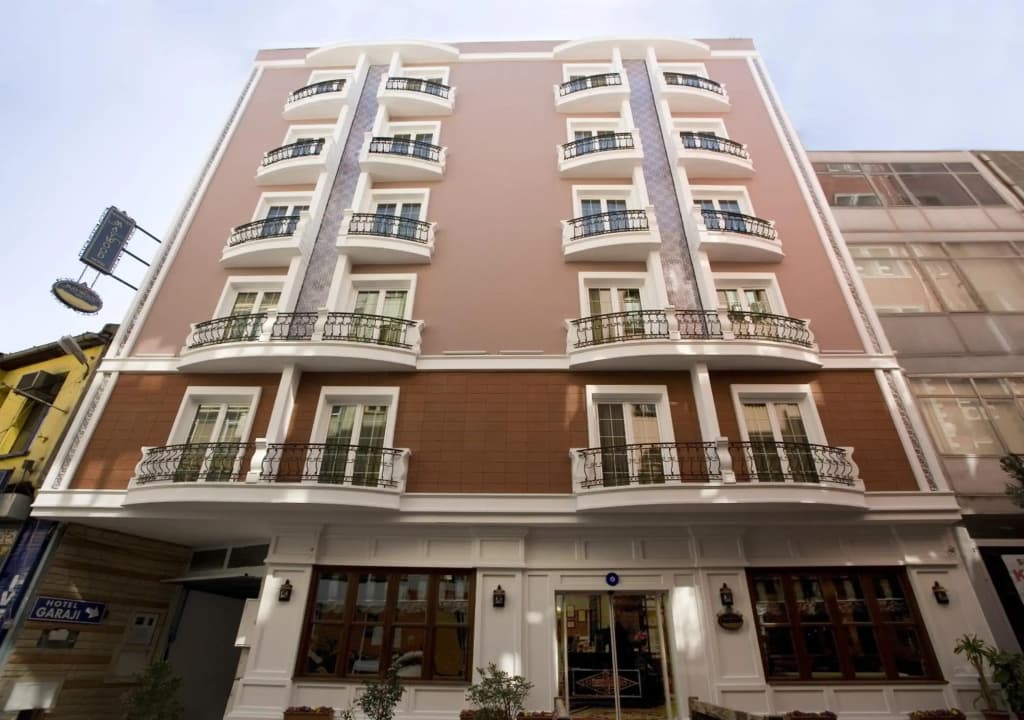 Maywood Hotel - Стамбул