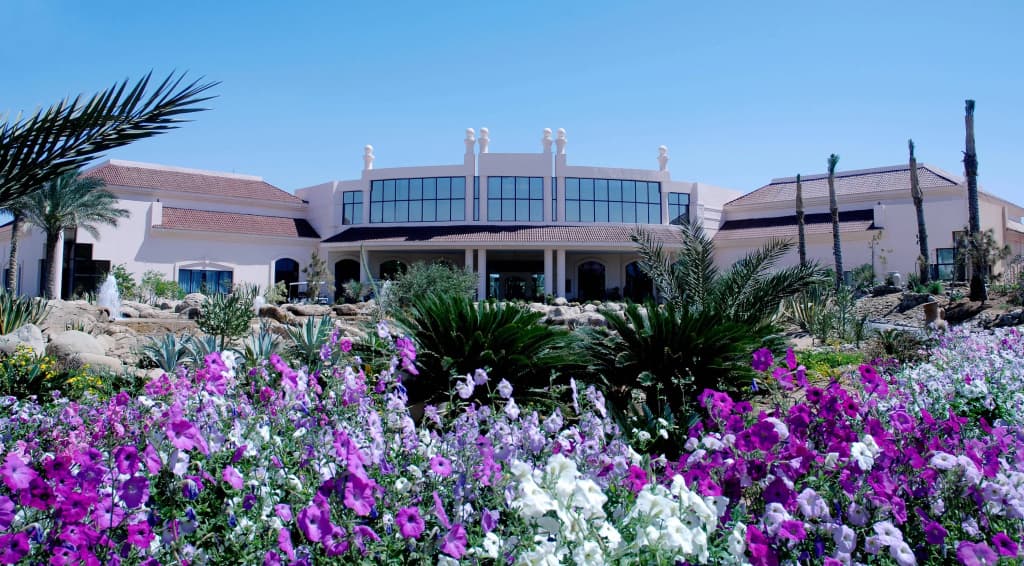 Отель Parrotel Beach Resort - Шарм-эш-Шейх (Шарм-эль-Шейх)