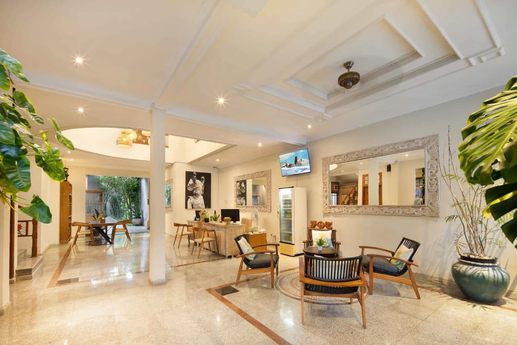 18 Suite Villa Kuta - Кута