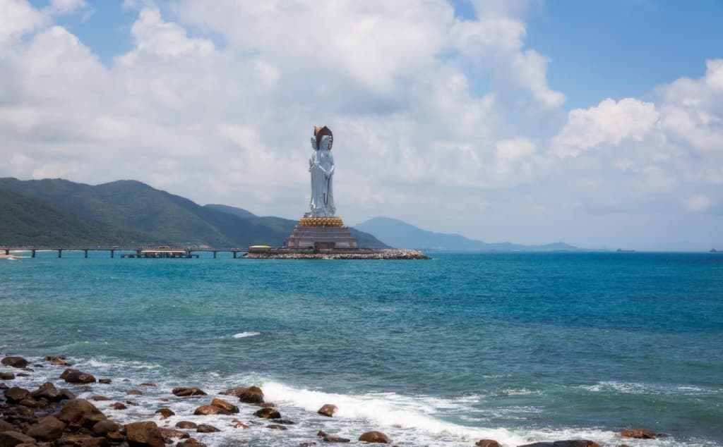 Sanya Nanshan Hotel - Санья