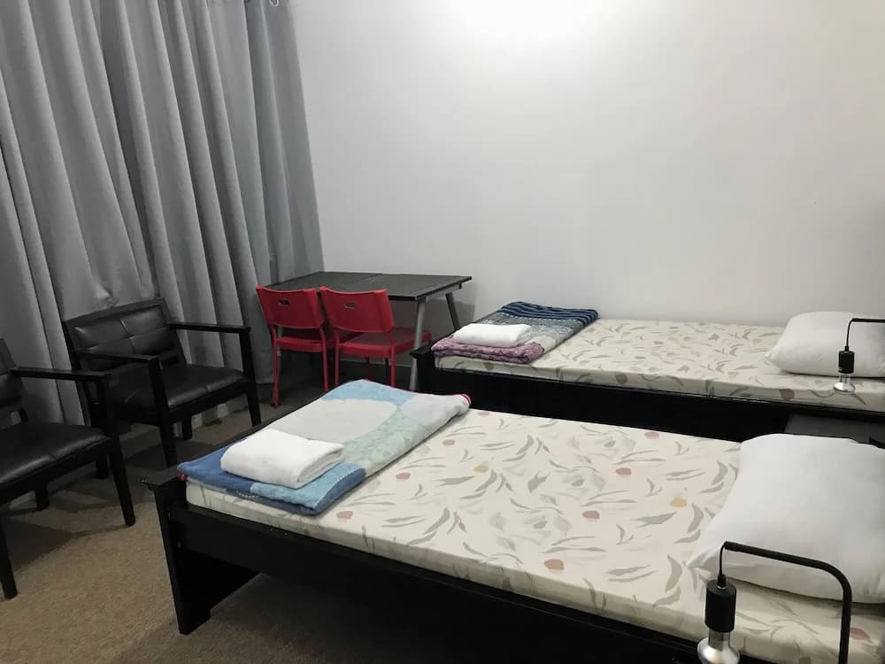 JnF Homestay - 5 Minutes Walk From Bus Terminal - Абу-Даби