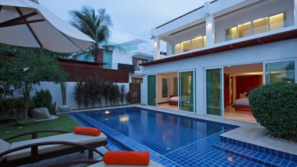Курортный отель La Flora Resort Patong - Патонг