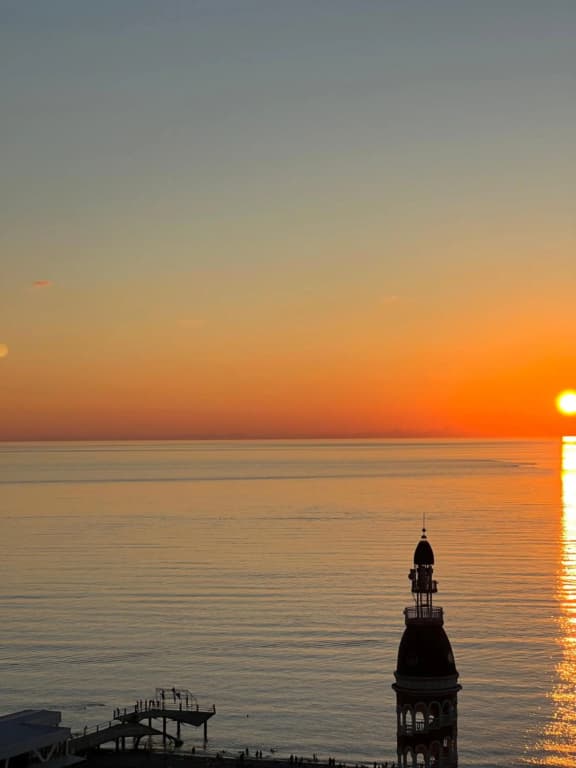 The best beach aparthotel Orbi city Batumi - Батуми