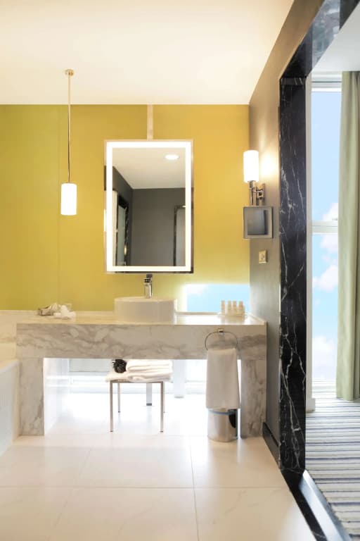 Radisson Blu Hotel Батуми - Батуми