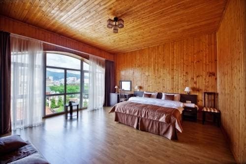 Megapolis Hotel - Геленджик