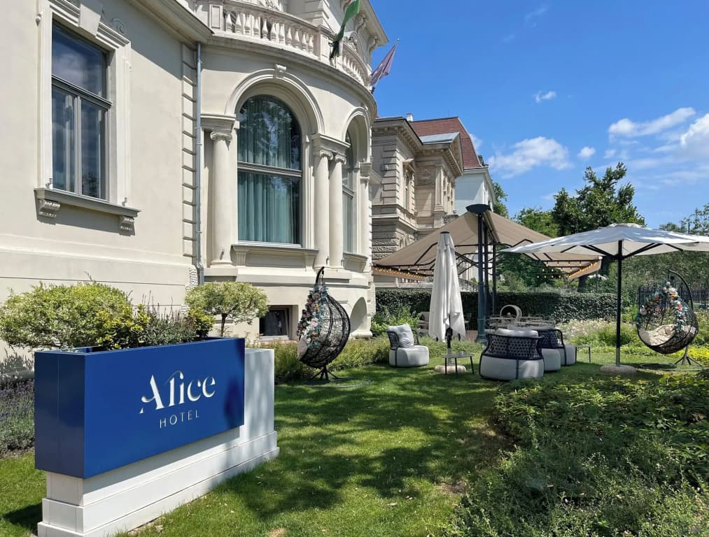 Alice Hotel - Будапешт