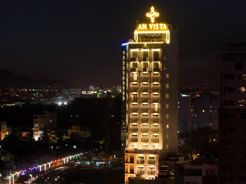 The Sol Hotel - Нячанг