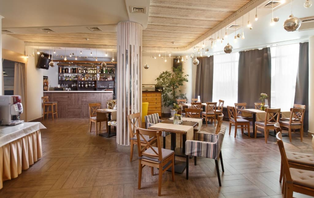 Red 13 Hostel - Тюмень
