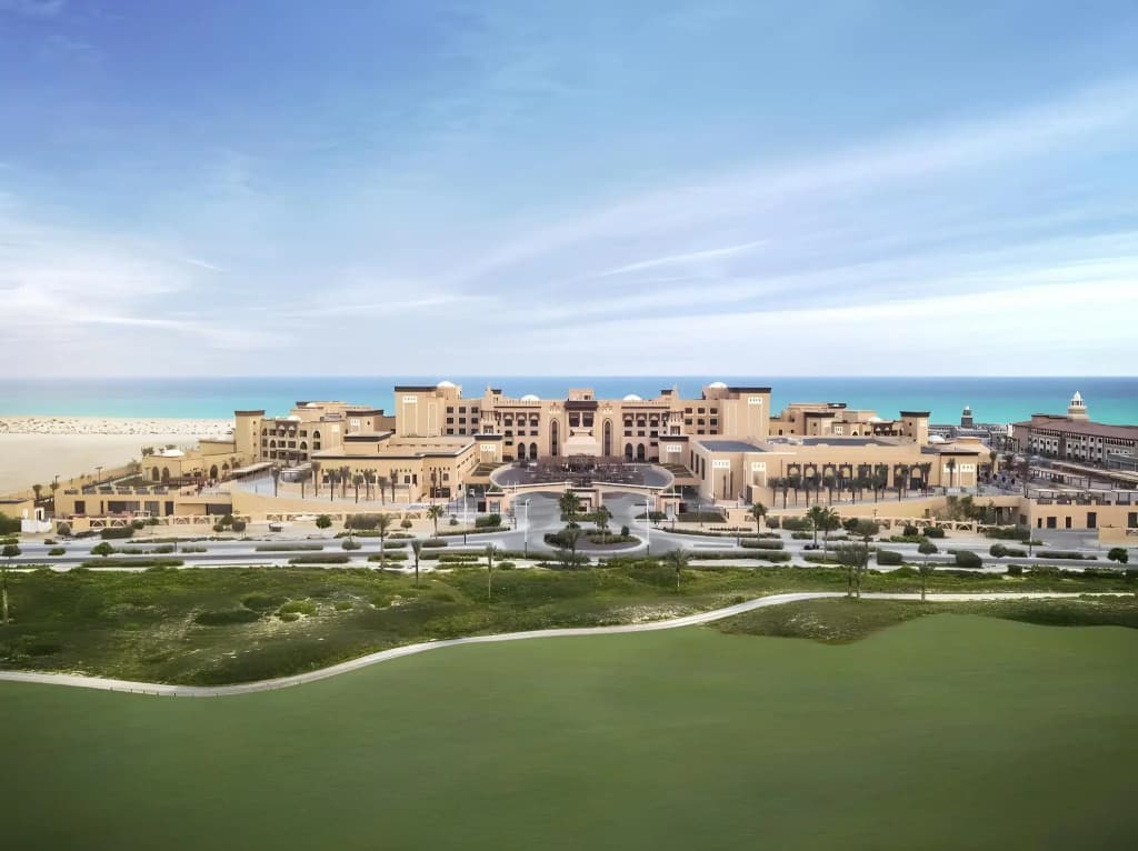 Saadiyat Rotana Resort and Villas - Абу-Даби