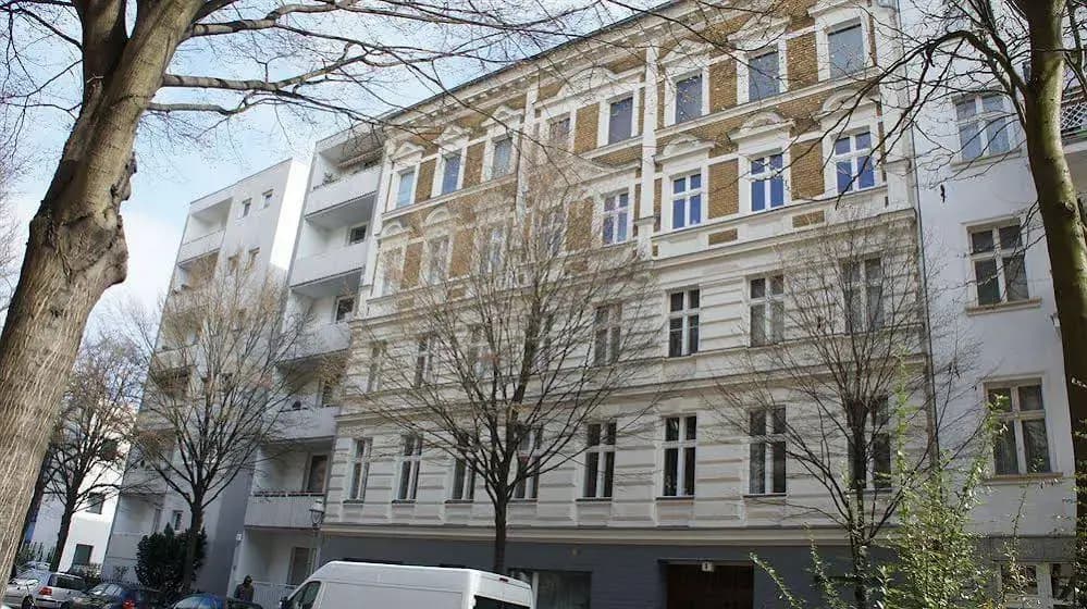 2-room Apartment Emdener Strasse - Берлин