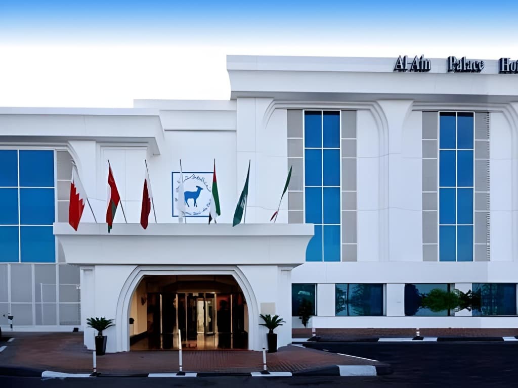 Al Ain Palace Hotel - Абу-Даби
