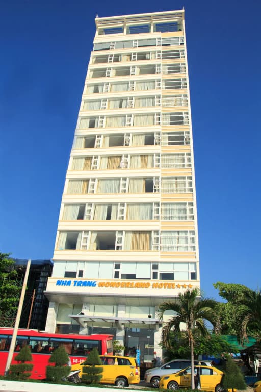 Nha Trang Wonderland Hotel - Нячанг