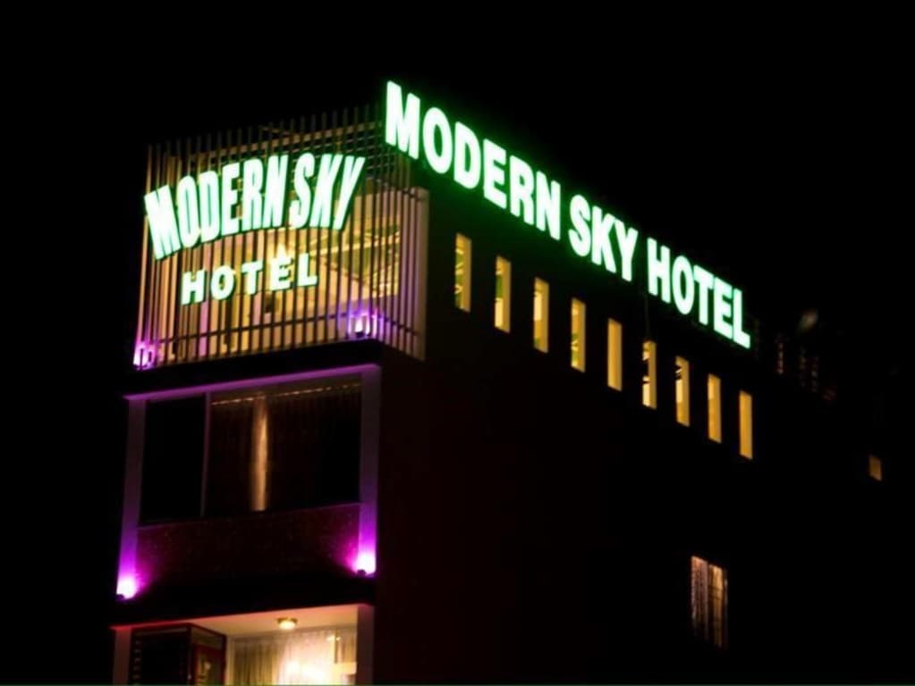 Modern Sky Hotel - Нячанг