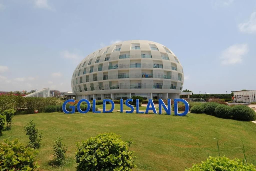 Отель Gold Island Selected - Аланья