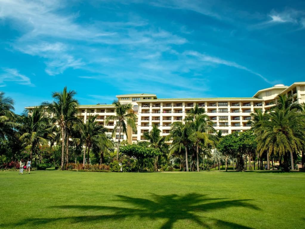 Horizon Resort & Spa Yalong Bay - Санья