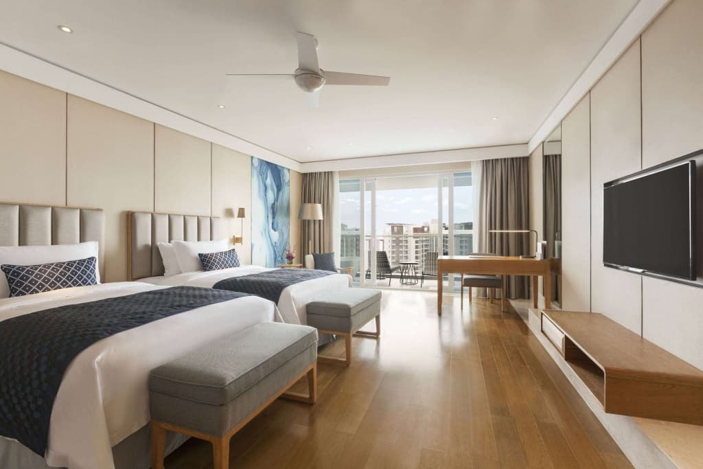 Wyndham Sanya Bay - Санья