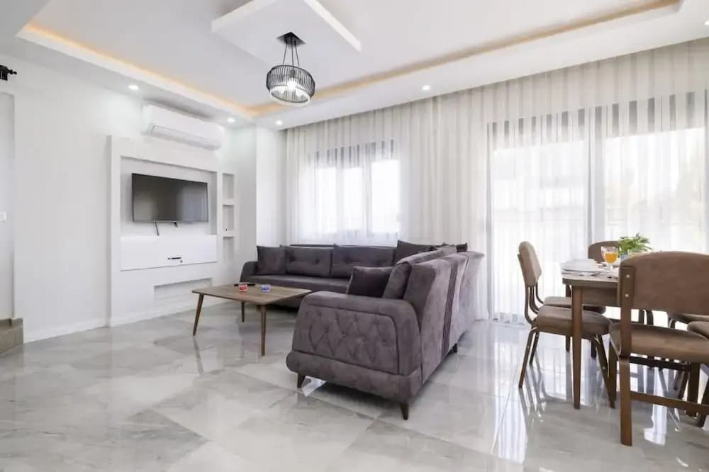 Secluded Villa With Private Pool in Serik - Анталья