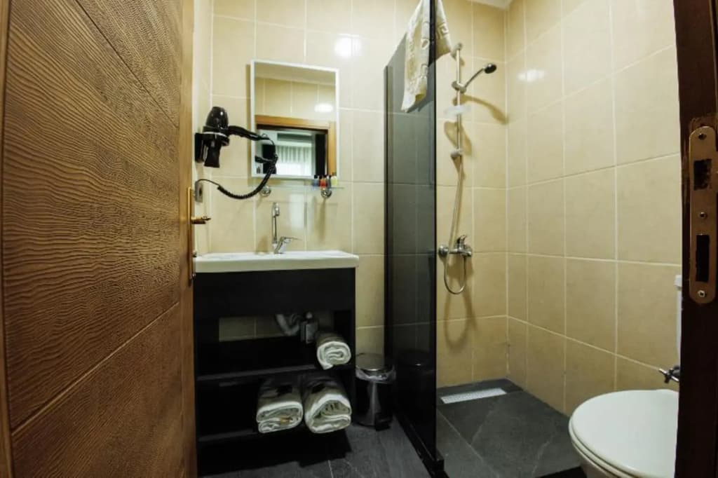 Güneş OTEL - Стамбул
