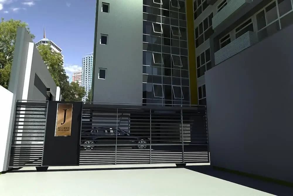 J Residence Thonglor 8 - Бангкок