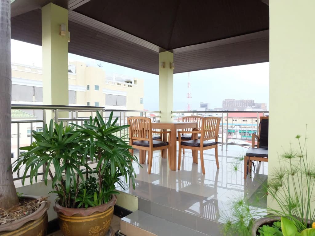 Thep apartment - Паттайя