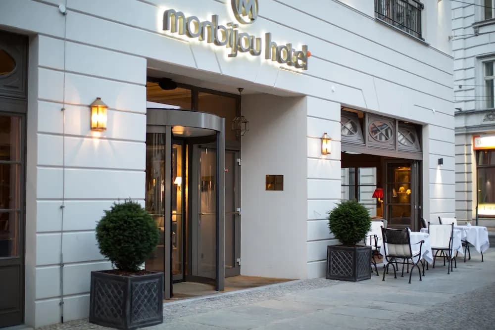 Hotel Taunus - Берлин
