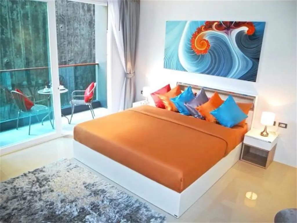 Emerald Patong New Studio with Balcony - Патонг