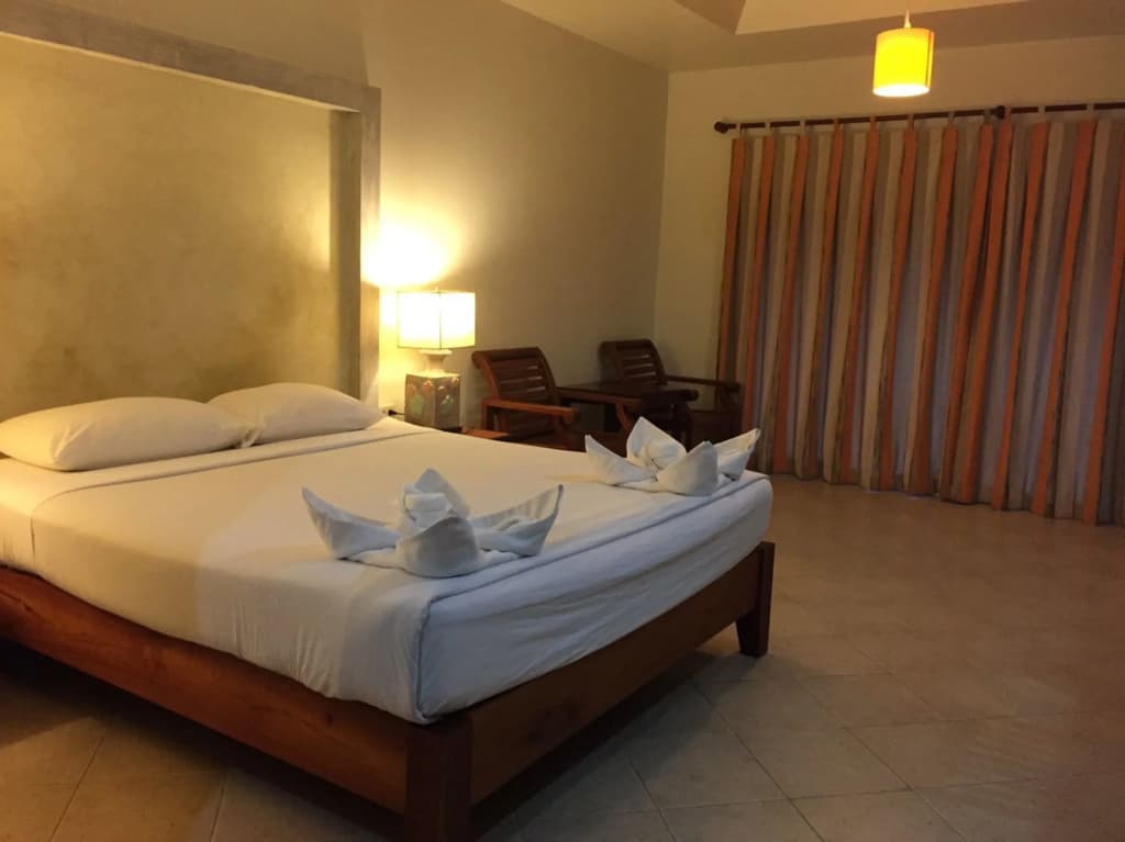 East Sea Paradise Hotel - Паттайя