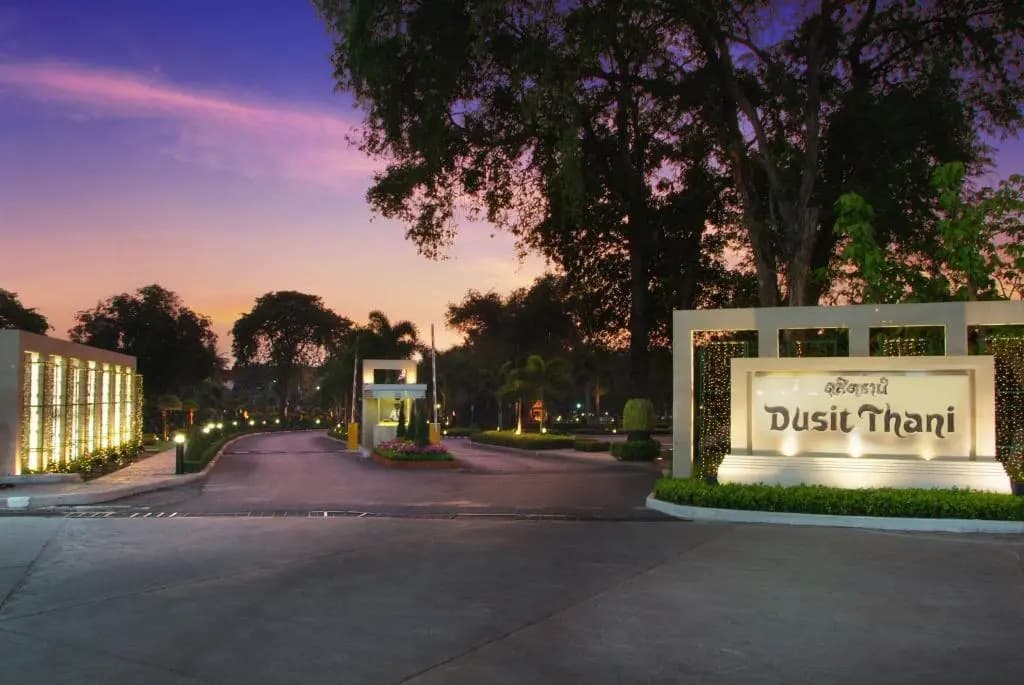 Dusit Thani Pattaya - Паттайя