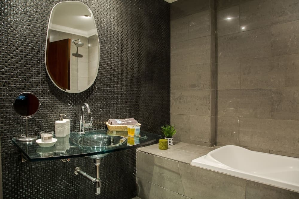 HiGuests Vacation Homes - Shams 4 - Дубай