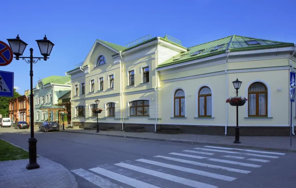 Отель Двор Подзноева - Главный Корпус - Псков