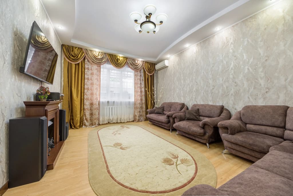 Частный дом с бассейном и хаммамом - Пятигорск