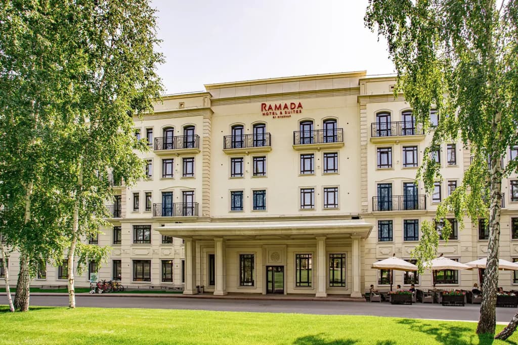 Апарт-Отель Ramada hotel&suites by Wyndham Novosibirsk Zhukovka - Новосибирск