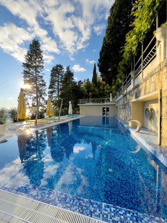 Отель Garden Resort - Гагра