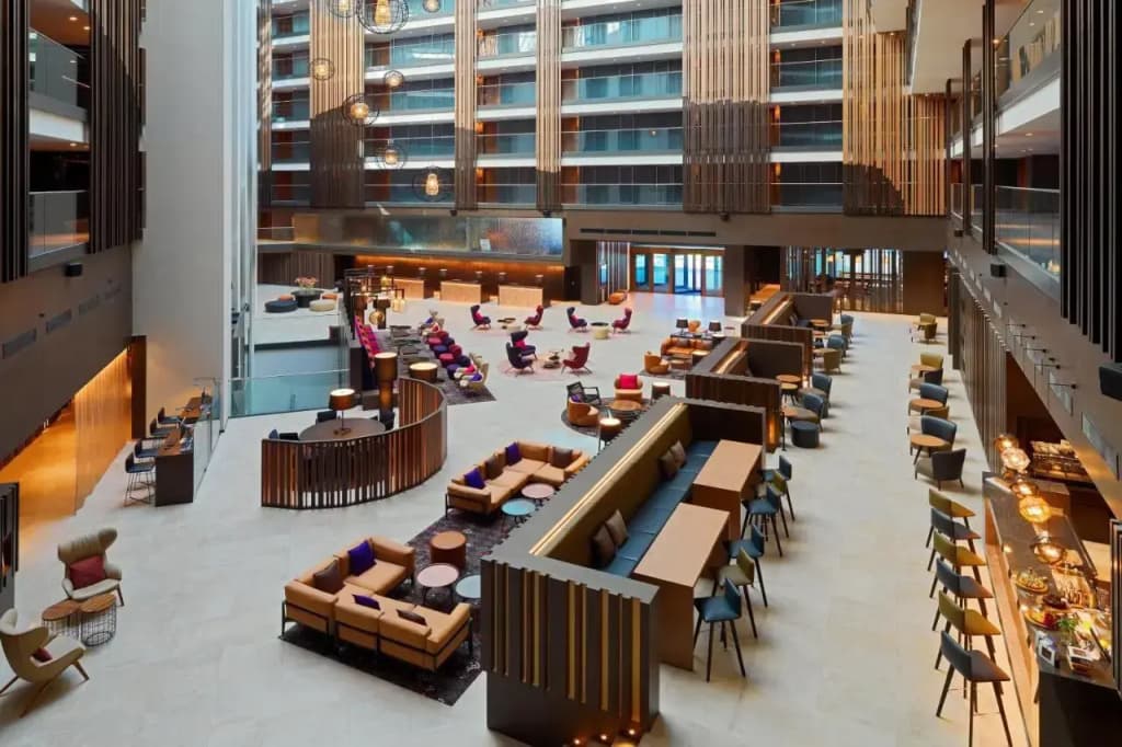 Sheraton Grand Tbilisi Metechi Palace Hotel - Тбилиси