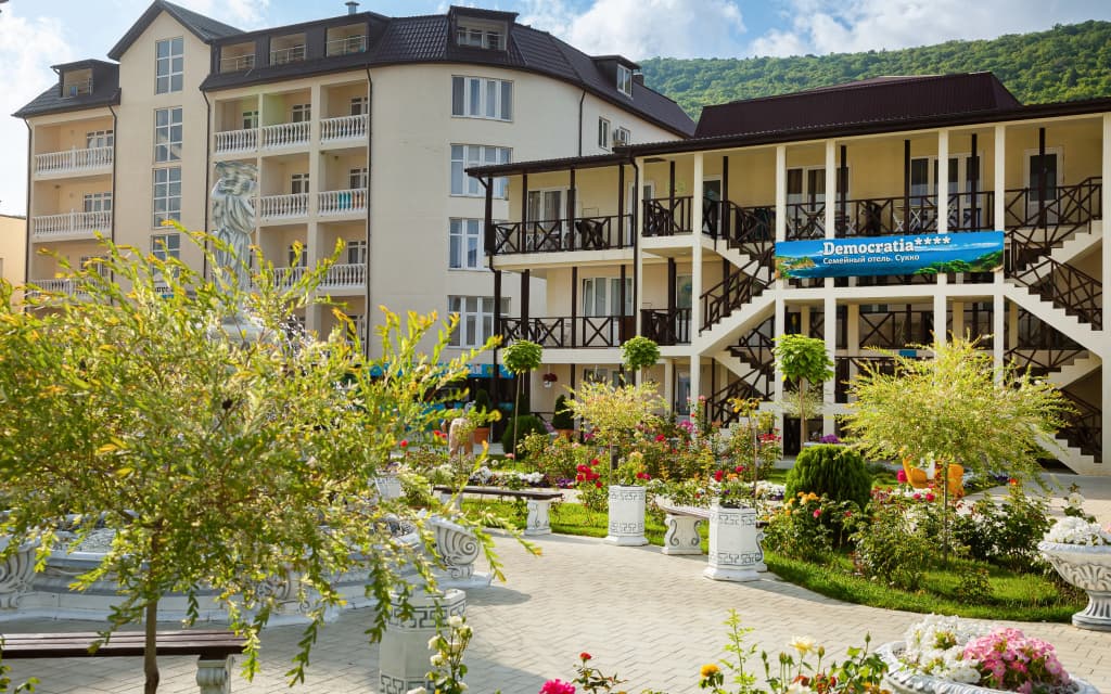 Democratia Ultra All Inclusive Family Hotel - Сукко