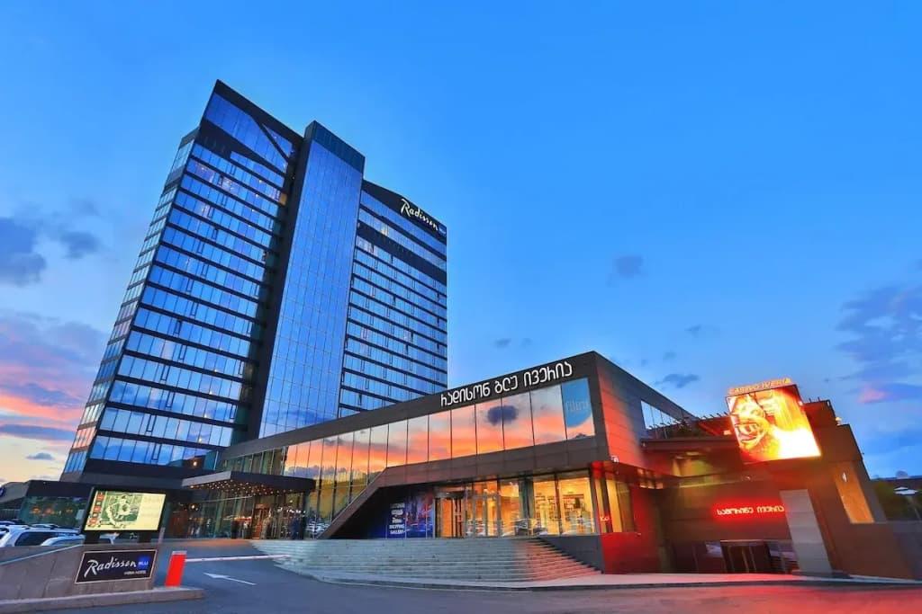 Отель Radisson Blu Iveria Hotel, Tbilisi - Тбилиси