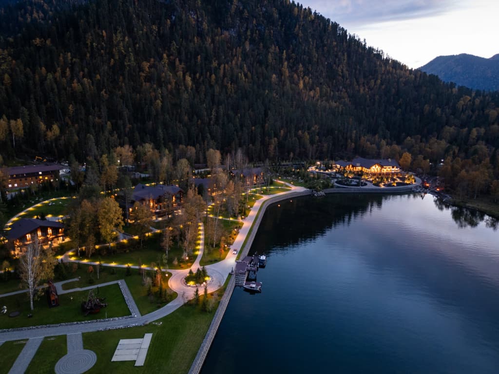 Отель Altay Village Teletskoe - Республика Алтай