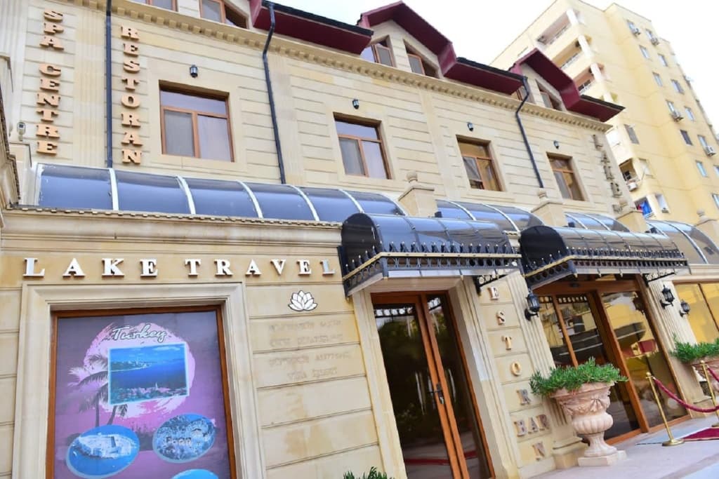 Отель Lake Palace - Баку